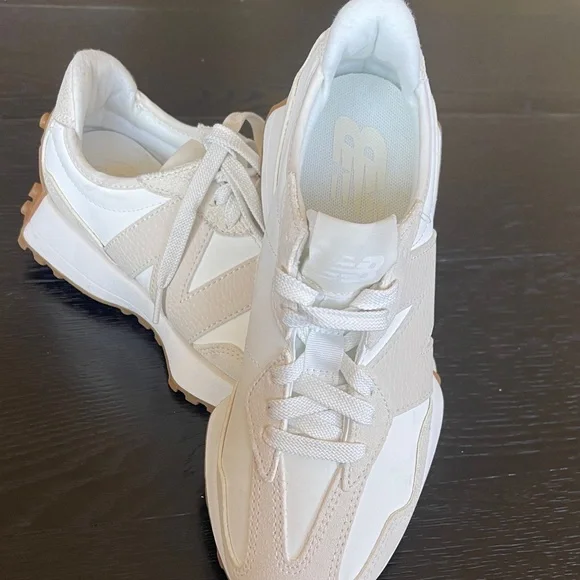 New Balance Women's Cream and White Sneakers - Picture 1 of 3